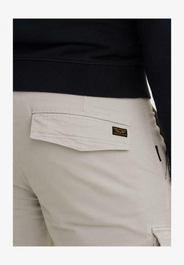 Брюки с накладными карманами