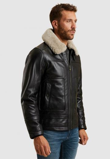 Кожаная куртка