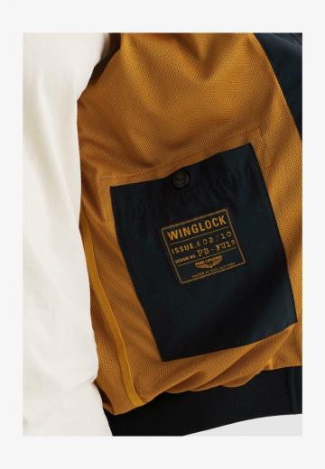 Куртка бомбер