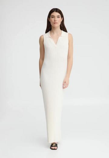 Вязаное платье