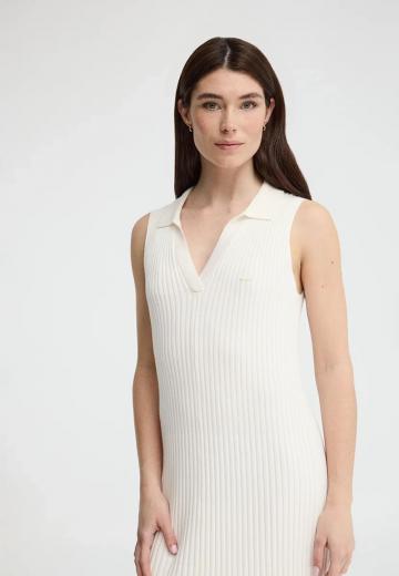 Вязаное платье