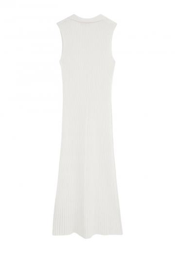 Вязаное платье