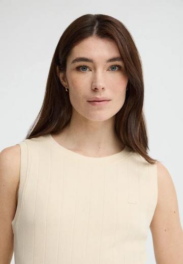 Вязаное платье