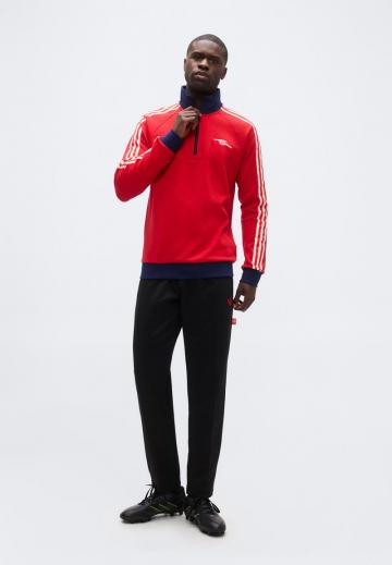 Спортивная кофта