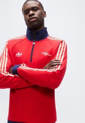 Спортивная кофта