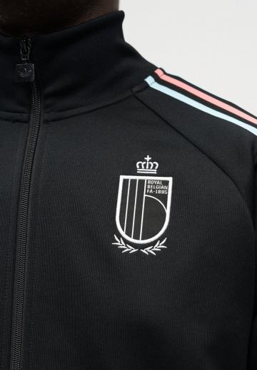 Спортивная куртка