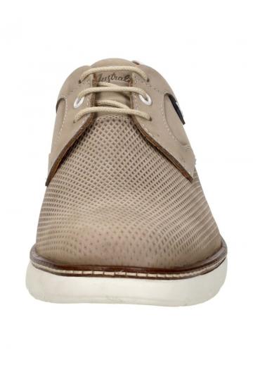 Ботинки на шнуровке