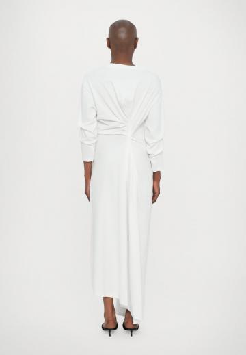 Длинное платье