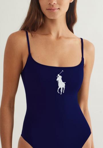 Слитный купальник