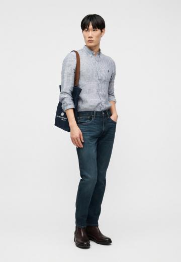 Прямые джинсы