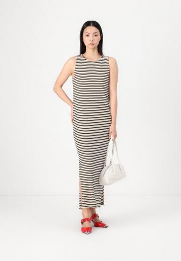 Пляжное платье