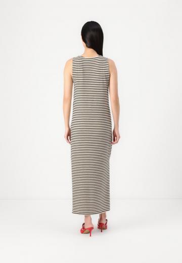 Пляжное платье