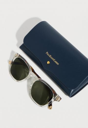 Солнечные очки