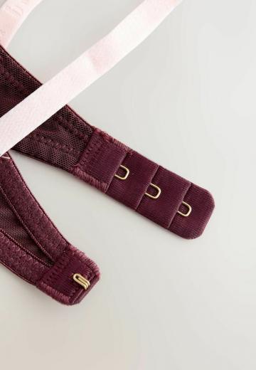 Бюстгальтер на косточках