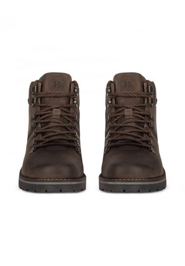 Ботинки на шнуровке