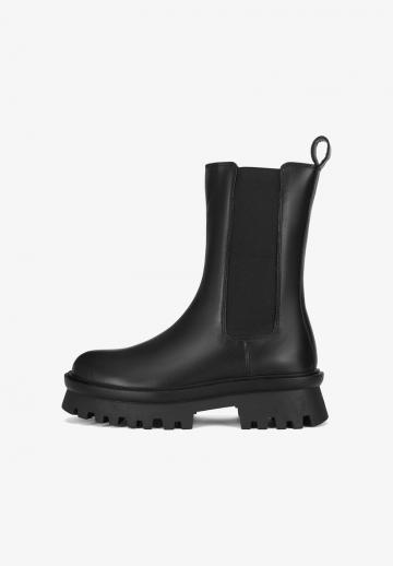 Сапоги на платформе