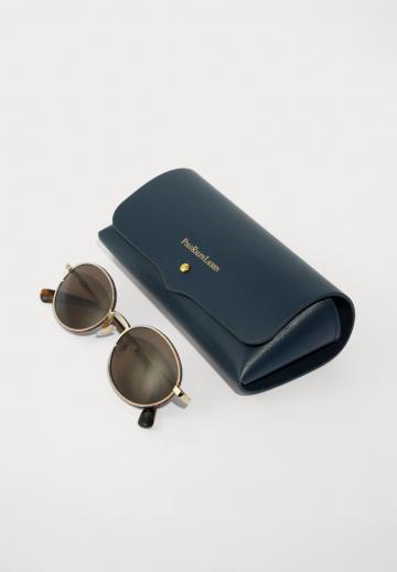 Солнечные очки