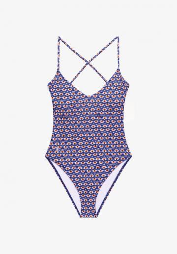 Слитный купальник