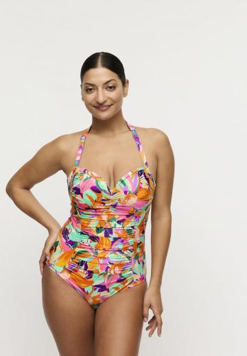 Слитный купальник