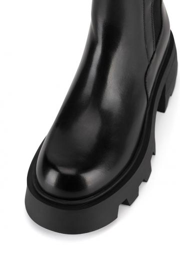 Полусапожки на платформе