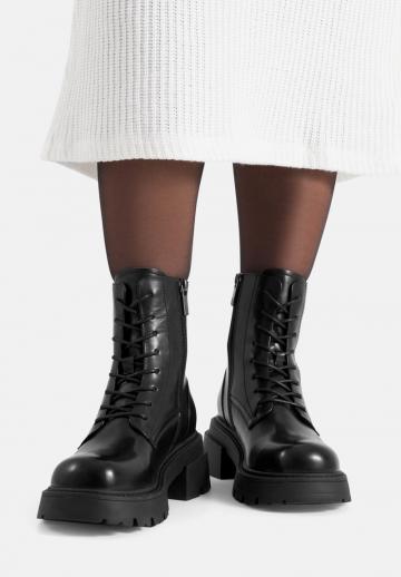 Полусапожки на платформе