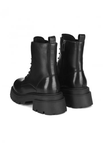 Полусапожки на платформе