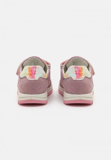 Детская обувь