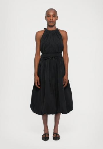 Длинное платье