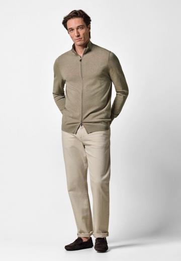 Вязаная кофта