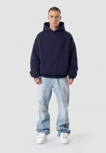 Клешеные джинсы