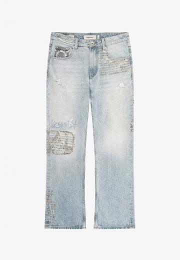 Клешеные джинсы