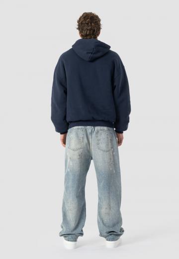 Свободные джинсы