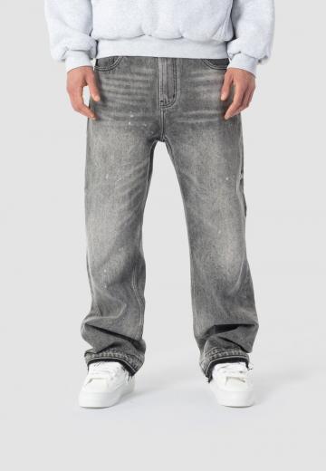 Клешеные джинсы