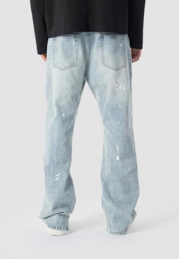 Прямые джинсы