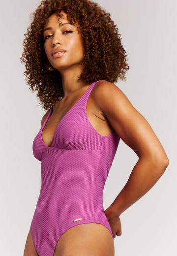 Слитный купальник