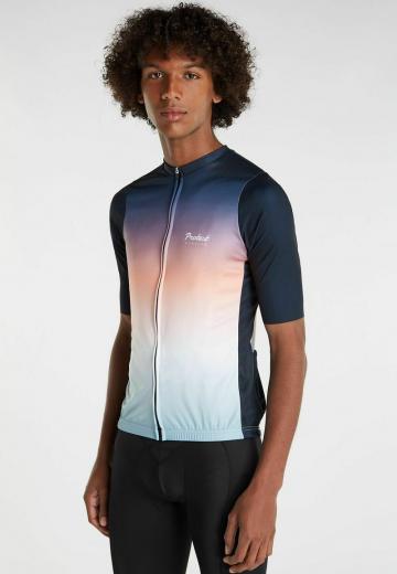 Спортивная форма