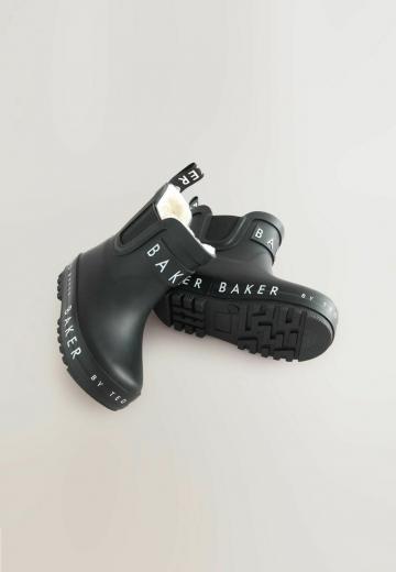 Резиновые сапоги