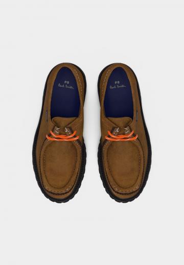 Ботинки на шнуровке