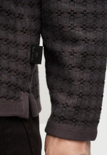 Вязаная кофта