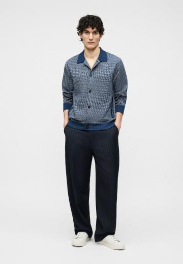 Вязаная кофта