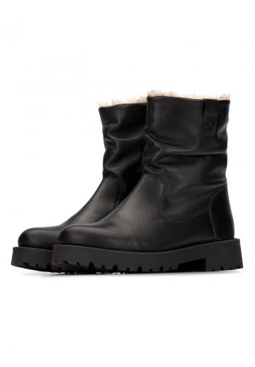 Зимние ботинки