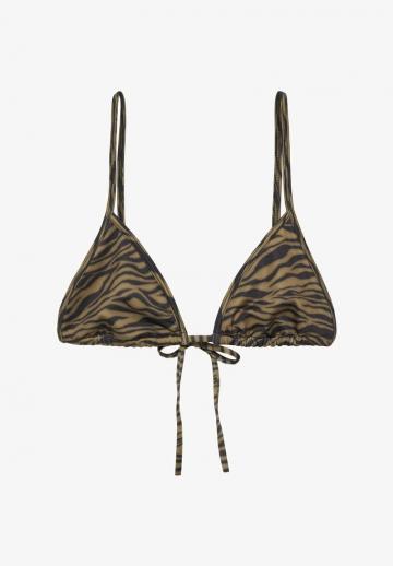 Треугольное бикини