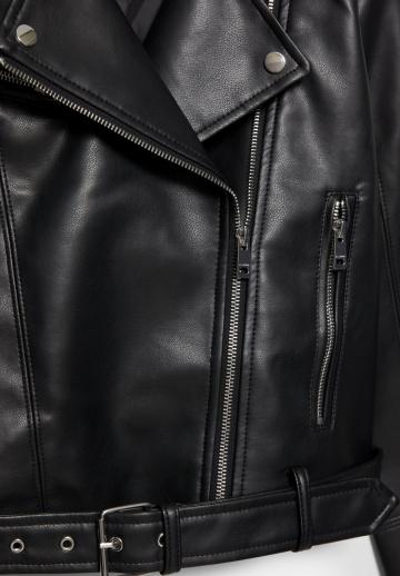 Короткий блейзер