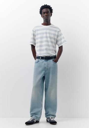 Свободные джинсы