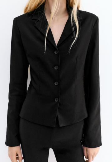 Короткий блейзер