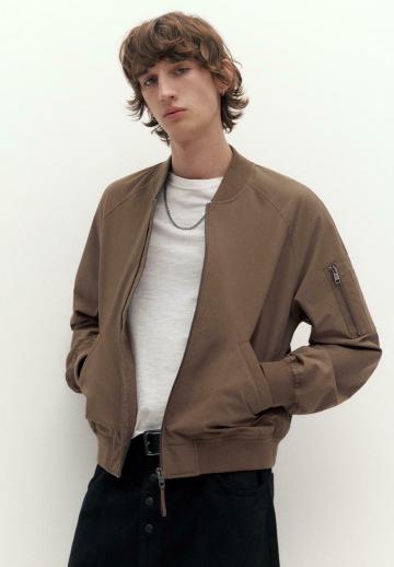 Куртка бомбер