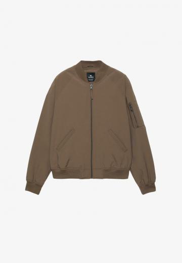 Куртка бомбер