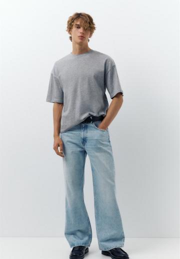 Прямые джинсы