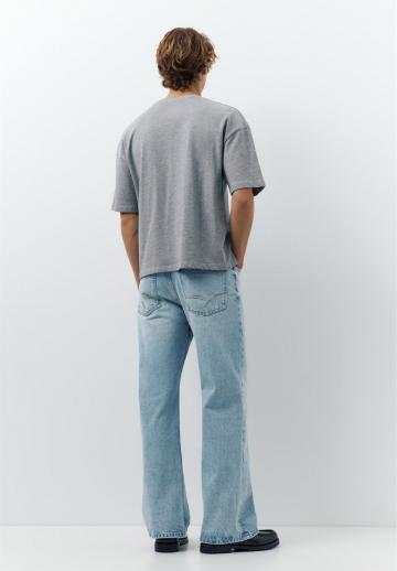 Прямые джинсы