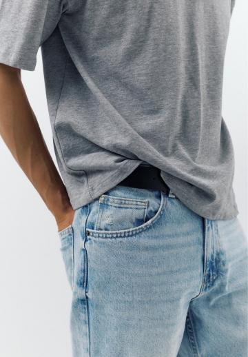 Прямые джинсы